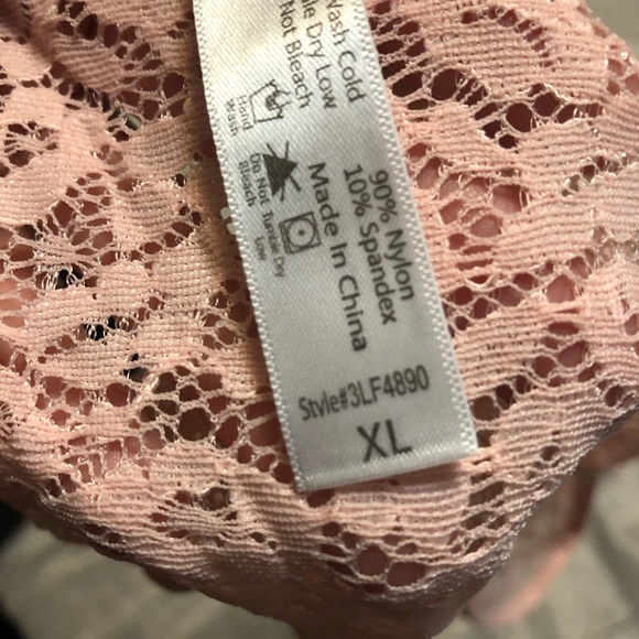 Sold - Picture 2 of 7